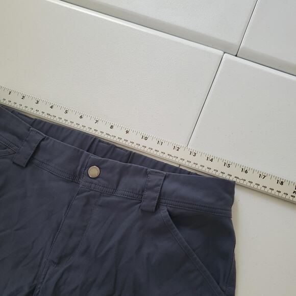 Duluth Trading Cargo Shorts Womens 10 Nylon Spandex Stretch Quick Dry Hiking - Picture 5 of 8